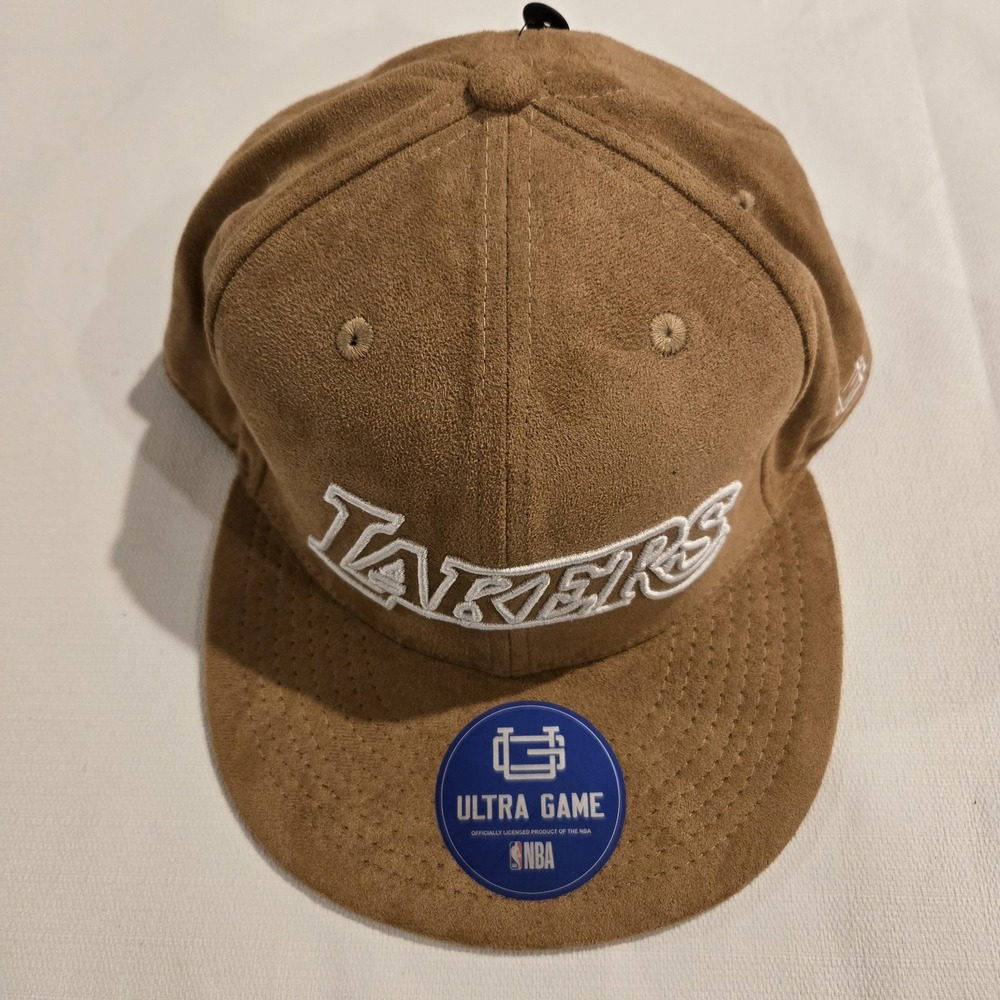 NWT LA Lakers Fan NBA‎  Basketball Suede Feel Ultra Game Embroidered Cap